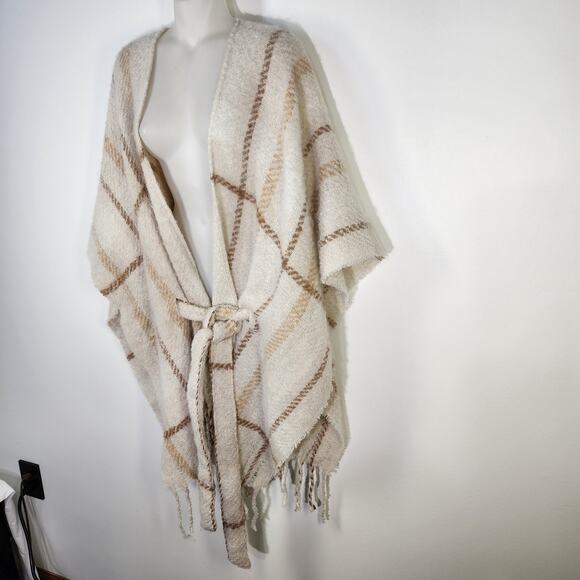 Liz Claiborne Belted Poncho Wrap Womens One Size OS Fringe Plaid Neutral Ivory - Picture 6 of 12